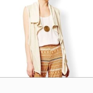 ANTHROPOLOGIE PUELLA Cream Sleeveless Draped Vest Size Large